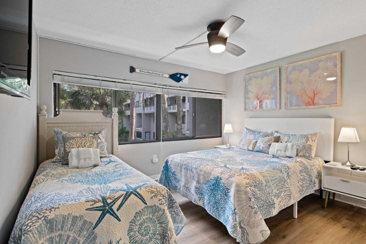 Coastal Oasis With Pool - Walk To Coligny Beach Park Hilton Head Island Eksteriør bilde