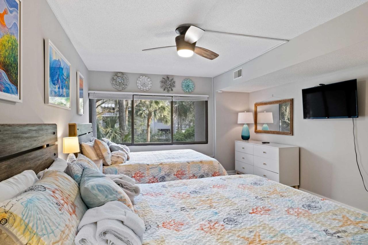 Coastal Oasis With Pool - Walk To Coligny Beach Park Hilton Head Island Eksteriør bilde