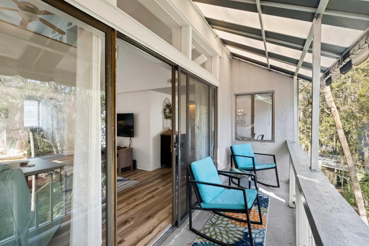 Coastal Oasis With Pool - Walk To Coligny Beach Park Hilton Head Island Eksteriør bilde